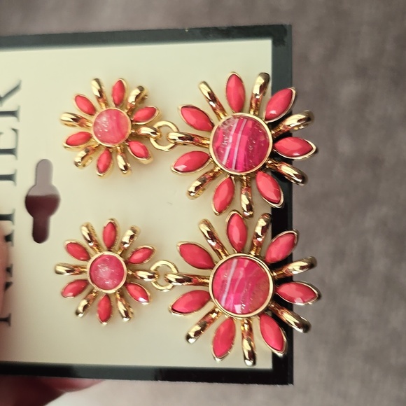 NAPIER BRAND WOMENS FASHION JEWELRY PIERCED EARRINGS BUNDLE OF 5 PAIRS - Picture 5 of 11